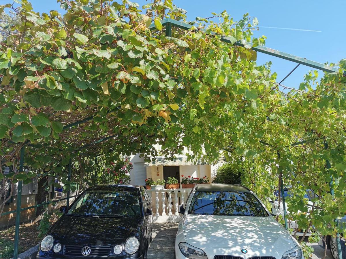 Studio Apartman Marija Petrcane Exterior foto